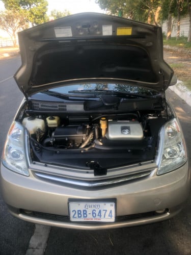 Toyota Prius 07 ហ្វូល ឡានស្អាតម្ចាស់ដេីម