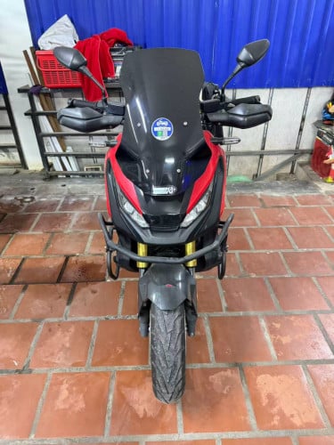 Xadv 750 with ID CARD ( Tax)