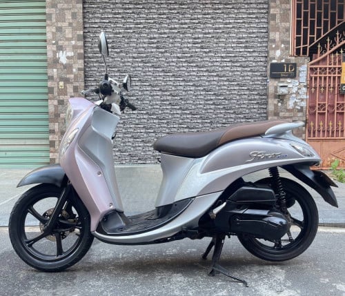 Yamaha fino (125cc, year2017, 660$) have ID card with plate number