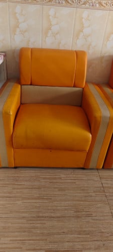 លក់សាឡុង