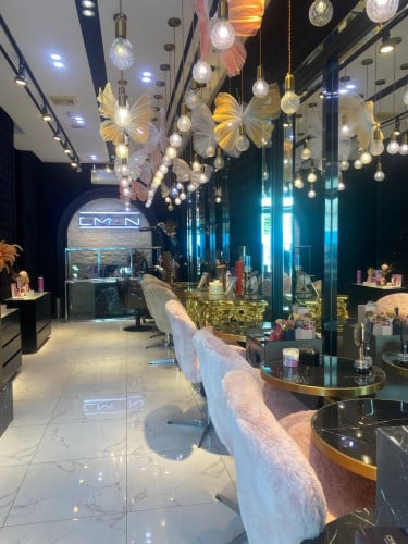 ហាងសាឡនសម្រាប់ជួល នៅដូនពេញ