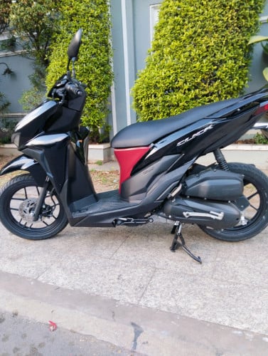 ម៉ូតូភ្លេចលក់ប្រញាប់លុយ។មានពន្ធត្រឹមត្រូវ 020 លក់តម្លៃ 1,870 ដុល្លារ។