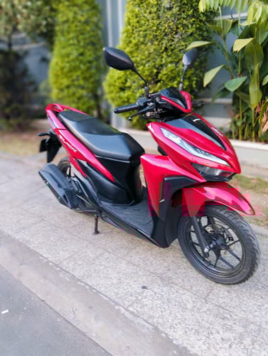 ខ្ញុំចង់លក់ម៉ូតូឃ្លីក021 ក្រុមហ៊ុនលក់ប្រញាប់លុយតម្លៃ2 170 ដុល្លារ។