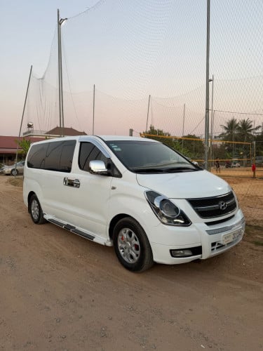 ស្តារិច 09 CVX