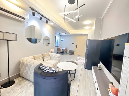 𝐅𝐨𝐫 𝐑𝐞𝐧𝐭: 1-Bedroom Apartment – Agile Sky Residence BKK1