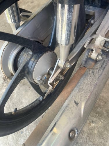 លក់ម៉ូតូនៅស្អាត 1550$ ចចារ