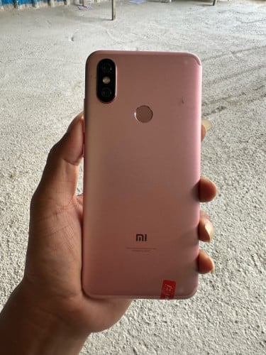 លក់20$ ភ្នំពេញ  Redmi 6X Ram4G-64G