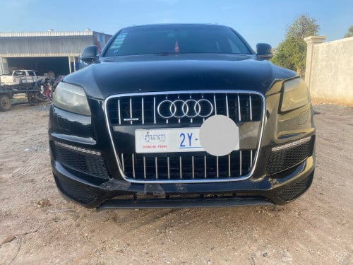 លក់ខាតចោល Audi Q7 2008 Diesel