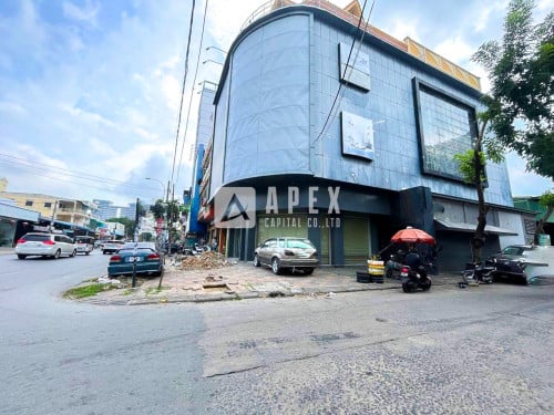 អាគារកែង សម្រាប់ជួល | Commercial Corner Building Space For Rent