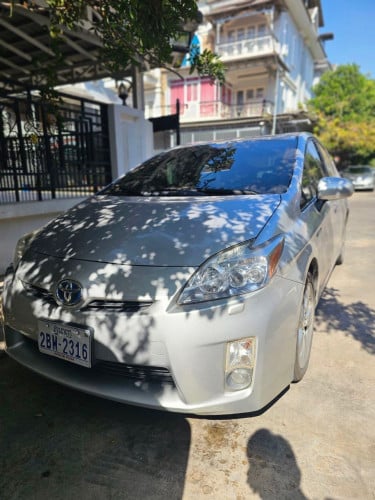 ឡាន Prius 2010 option 5