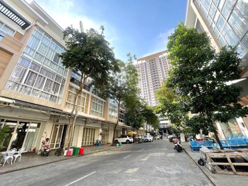 ផ្ទះអាជីវកម្មសម្រាប់ជួល ​| Shophouse Rent