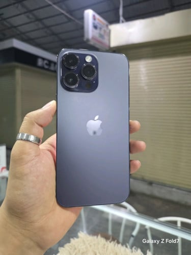 14ProMax 256G LLA Esim សំណុំសុីន