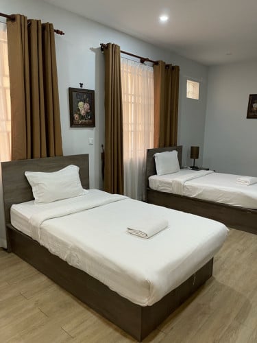 180$ with 2 single bedroom free management fee