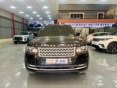 2015Land Rover Range Rover