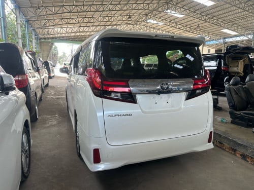 Alphard 2015 សាងក៏បាប រៀបចំក៏បាន តំលៃពិសេស