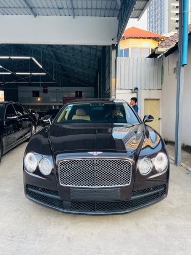 Bentley Flaying Spur 2015 perfect condition