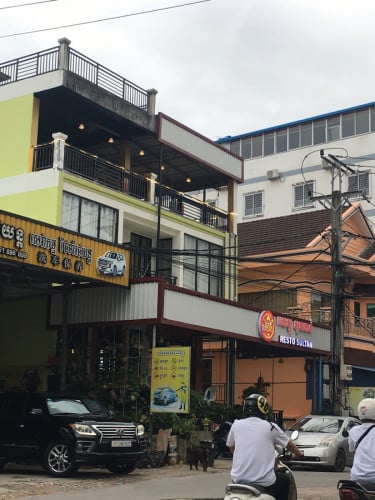 Decor repair renovation ួសជុលកែលម្អ​ អាគា​ អូតែល