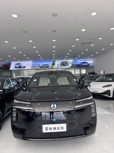 Denza N8L 2025 flagship model មកជាមួយនិងទ្វា 5, 6កៅអី ❤️