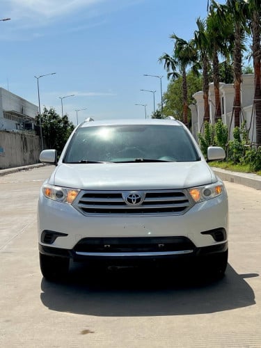 Highlander 2012 V4 ប៉ុង1. កៅអី3ជួរ ពណ៌ស