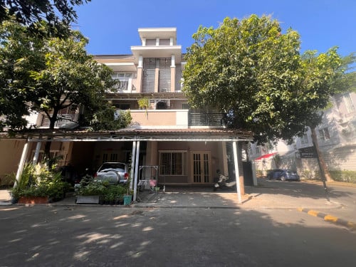 House for Rent at PH Boeung Snor || $1,300 💰