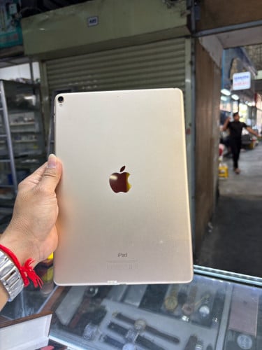 iPad Pro 10.5inh 256G Bypass WiFi