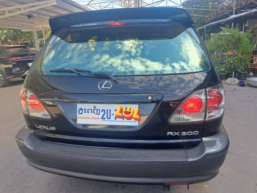 Lexus 01 ប៉ុង1