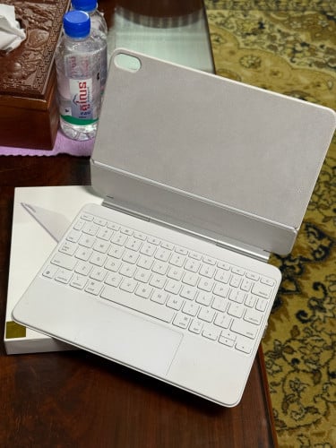 Magic Keyboard for Ipad air 11inch M2