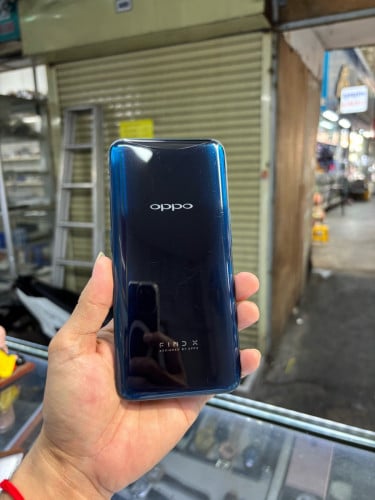 Oppo FindX 128G Ram8G Sim2 CH ម៉ាសុីនស្រុីន ស្នាមអេក្រង់ខាងក្រោមតិច