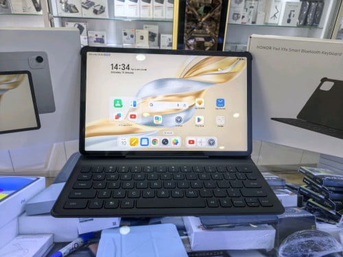 Padx9a=199$ 8gb+256gb ក្រុមហ៊ុននៅធានា11ខែកន្លះ ស្អាត99.9%