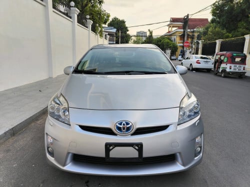 Prius 011 Options 5 គុជបី ទឹកបាញ់ចង្កៀង ម៉ាញេJBLអេក្រង់ធំ