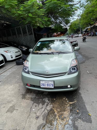 Prius 2007 ម្ចាស់ដើមទី១ ធានាជូនឡានស្អាត  អាគុយ ABS គឺថា នៅល្អ អេមណាស់