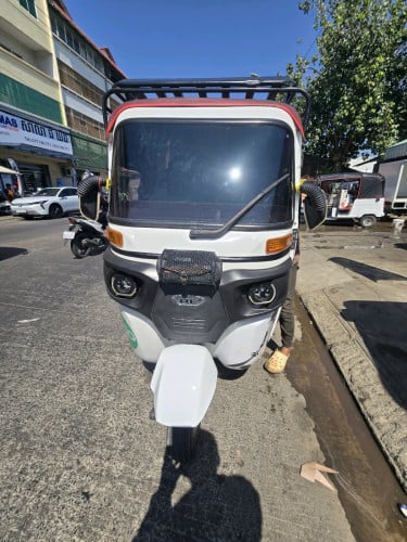 Re2024លក់លេងកង់ហែក