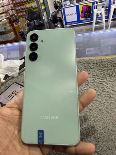 Samsung A16 Ram8G Memory128G ក្រុមហ៊ុនសុីមពីរ មានឆ្នាំងសាក