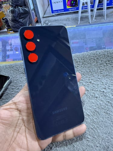 Samsung A55 5G Ram8G Memory128G 98% ក្រុមហ៊ុនសុីមពីរ មានឆ្នាំងសាក