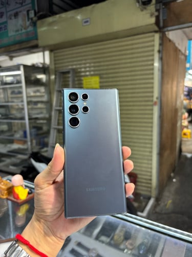 Samsung S22utra 256G Ram12G Sim1 Korea ម៉ាសុីនស្រុីនដូរខ្នង
