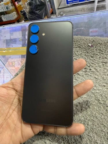 Samsung S24 5G Ram8G Memory128G 98% ក្រុមហ៊ុនសុីមពីរ មានឆ្នាំងសាក