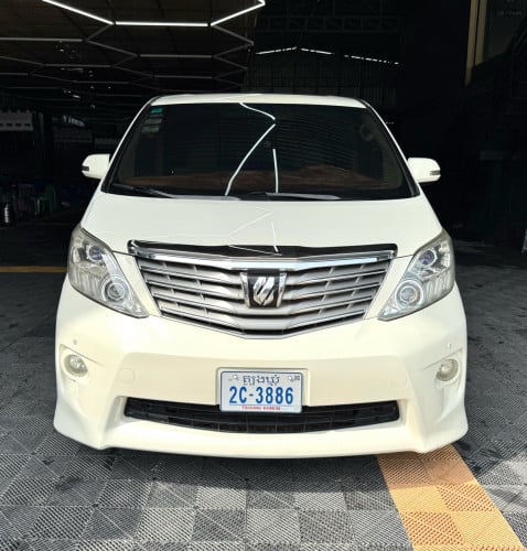 TOYOTA ALPHARD 2011 (ឆ្វេងហ្សីន)