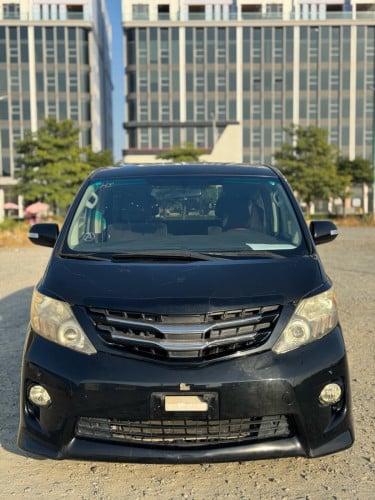 TOYOTA ALPHARD 2011 full option