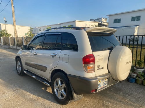 TOYOTA RAV4-L 01-ប៉ុង​1-ចរចារ