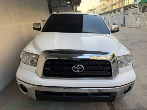 Toyota tundra 2011 full អូតូកាប់ពីតាស់