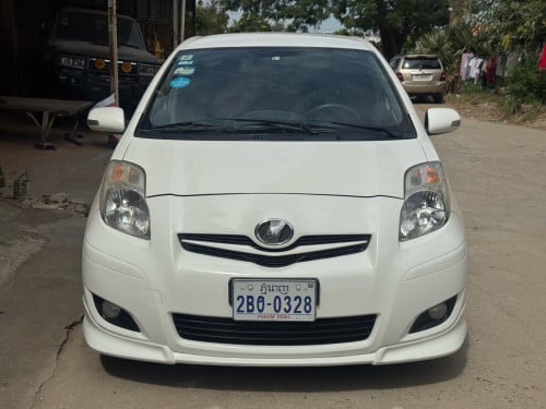 Toyota Vitz Full Smartkey 2009