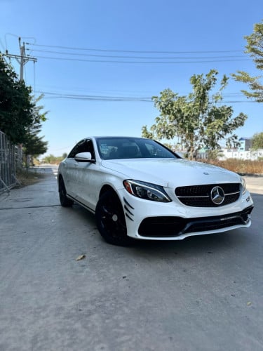 Up C63 លក់ដូសេរី C300 2015