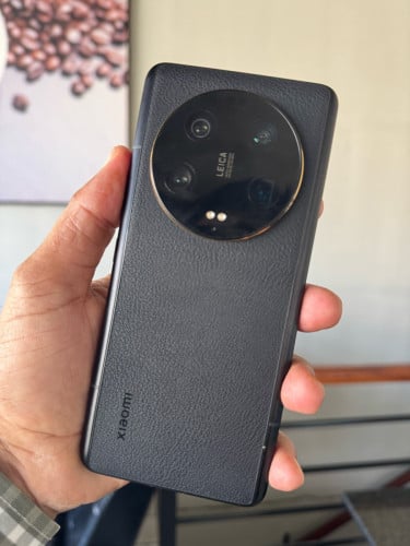 Xiaomi 13 Ultra 16g/1TB_CH (វៃដូរបាន)👉$365