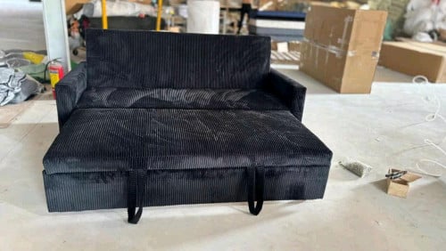 សាឡុងគ្រែ