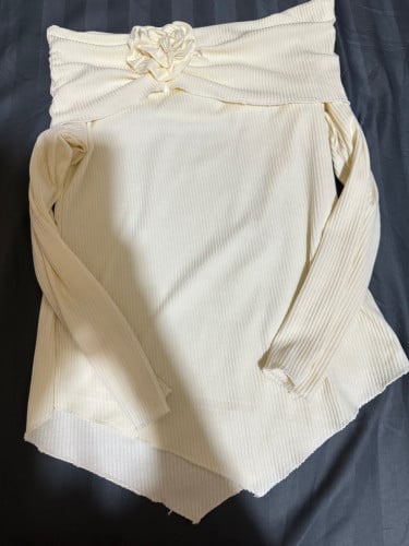 អាវដៃវែង