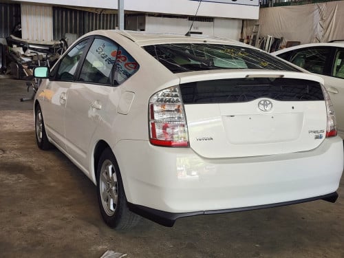 ព្រុស០៩ឡានស្អាតទឹកថ្នាំសីុនមួយជំុ