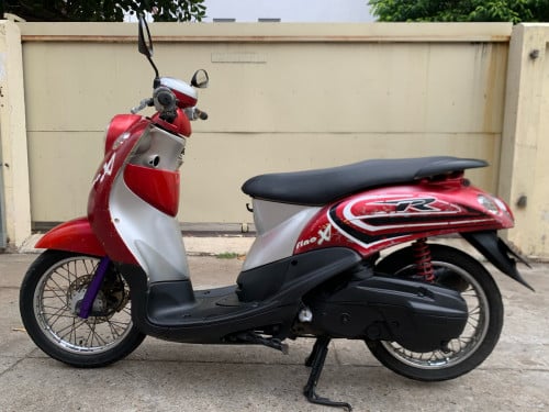 ម៉ូតូលក់​