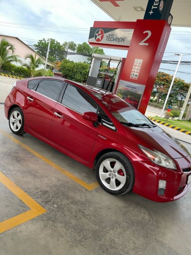 ឡានលក់ ឡានស្អាតកង់ទើបប្តូរថ្មី លេខទូរសព័្ទមានតេឡេក្រាម