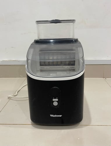 ម៉ាសុីនផលិតទឹកកកខ្នាតតូច