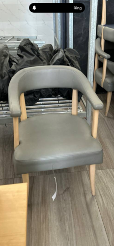 កៅអីសាឡុង